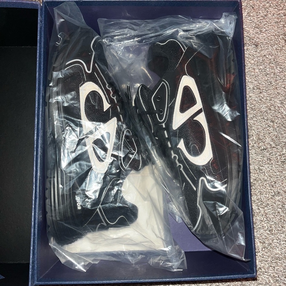Dior B30 Black